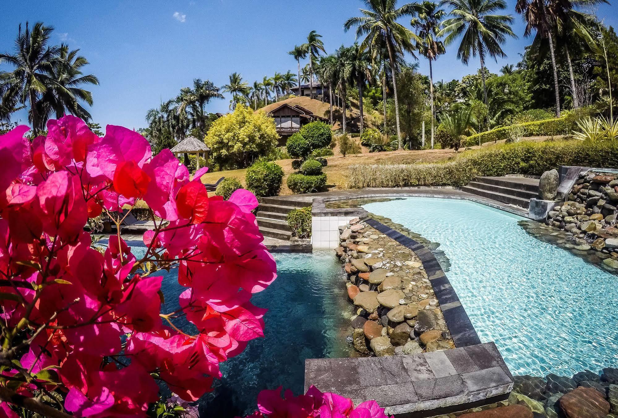 Janji Laut Resort Tanahwangko Exterior photo