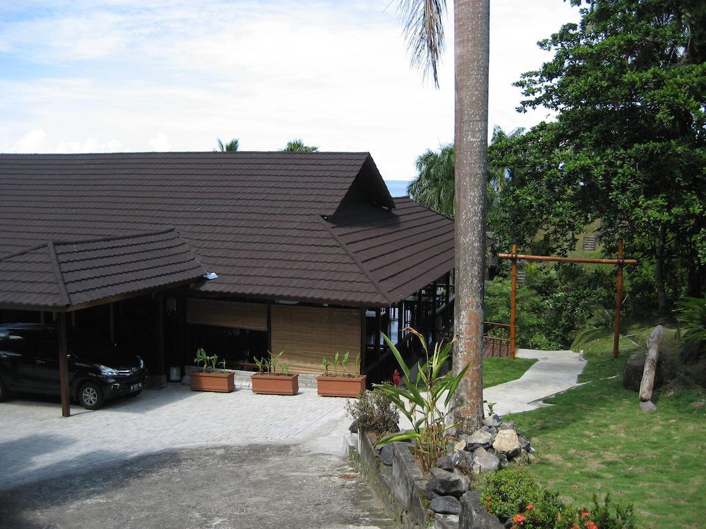 Janji Laut Resort Tanahwangko Exterior photo